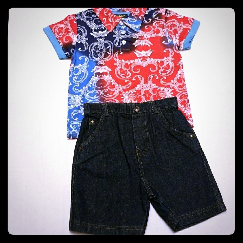 Matching set top and short for boys